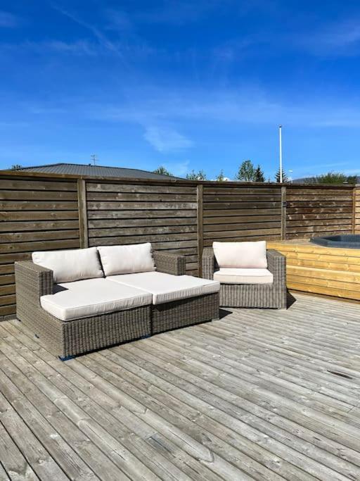 House With A Hot Tub Vakantiehuis *